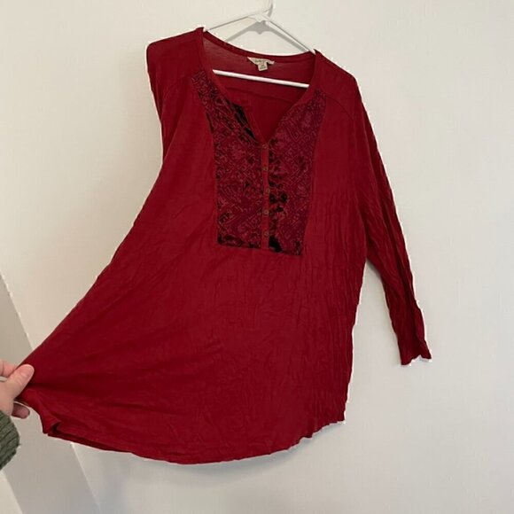 LUCKY BRAND Plus Size Burnout Velvet Bib Henley Top Burgundy Maroon Red Roll Tab - Picture 10 of 14